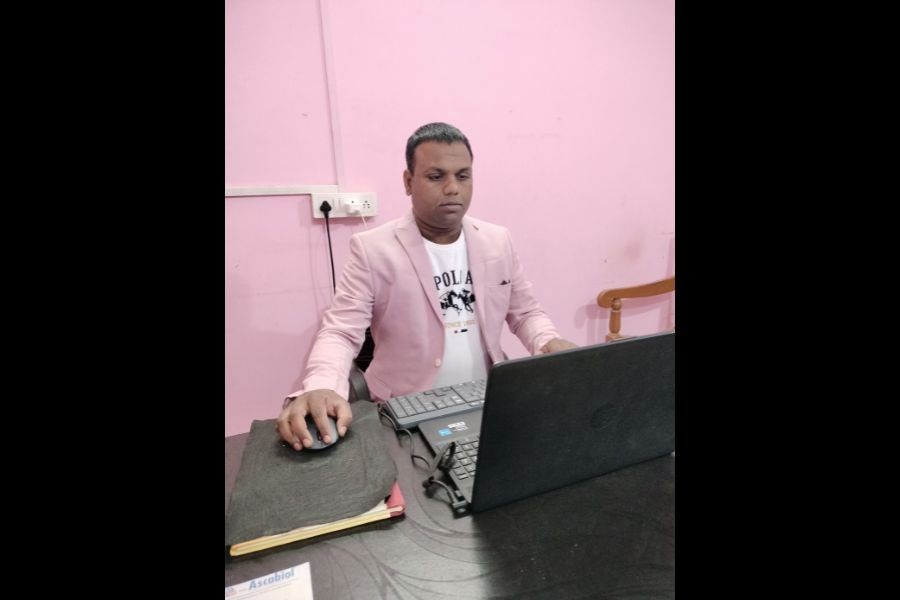 Unveiling the Digital Maestro: Jagdish Singh and SRNS DIGI Advances