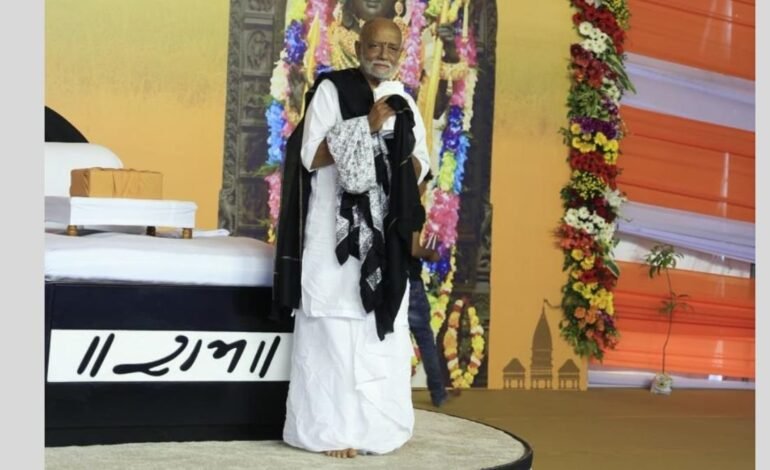 Morari Bapu concludes inaugural Ram Katha in Ayodhya on a high note, pledges return on completion of temple