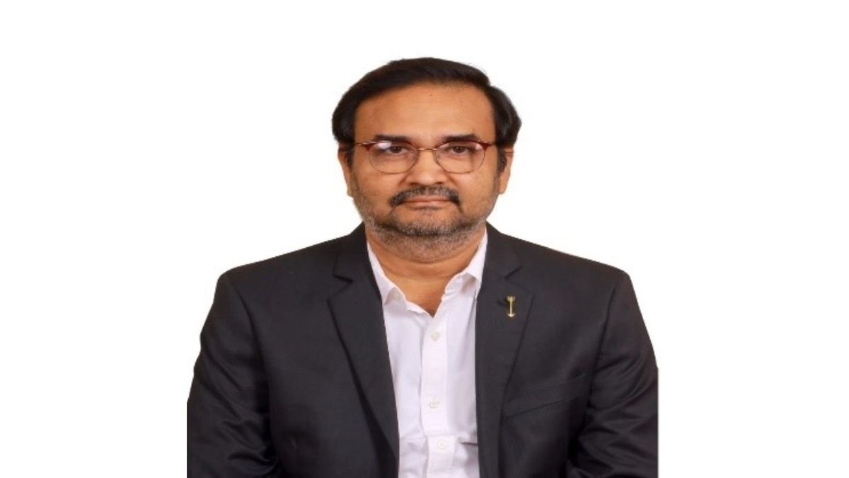 Putting an end to Smartphone Addiction: 8 Habits for Raising a Mindful Younger Generation